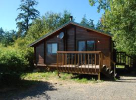 La Conner Camping Resort Deluxe Cabin 5, villaggio turistico a La Conner