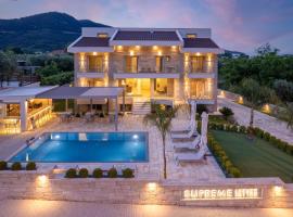 Supreme Luxury Suites، فندق رفاهية في سكالا بوتامياس