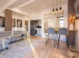 Golden View - Breathtaking Location - City Center