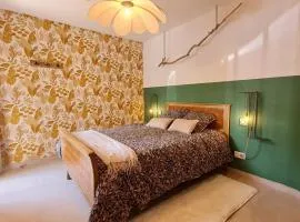 Chambre d'hôtes tranquille avec entrée indépendante et parking à Ormes-et-Ville - FR-1-584-382