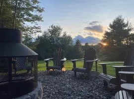 Chalet a Samia - Spa, luxury, Jay Peak view