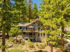 Crystal View by AvantStay Al Fresco Dining w View of Lake Tahoe Crystal Bay