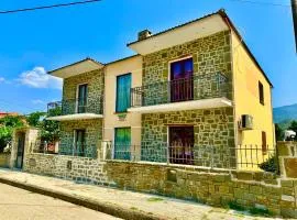 Mountin View Villa & Rafting In Permet