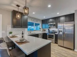 Rare & Modern Home In Tempe, Az Wheated Pool