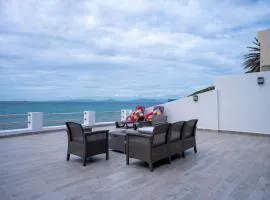 Luxurious Beachfront Villa Playa Blanca