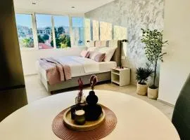 Ane Promenade Sunset Beach Apartment