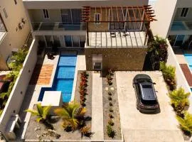3 bedrooms Villa with Private Pool plus SUV Included