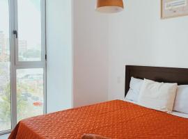 Apartment Airport zone 13, 555, hotel with hot tubs in Cataltzul