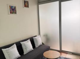 Apartamento 101 con entrada autónoma, cerca al aeropuerto, hotel di Bogota