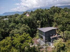 the villa Oka - A ocean view villa with Onsen