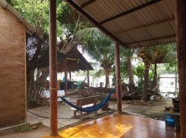 BenTrestay, hotel con estacionamiento en Giồng T&uacute; &ETH;iền