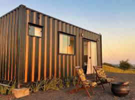 Hospedagem Morro do Buda Container, hotel in Planalto