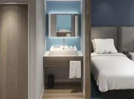 Holiday Inn Express Shanghai on The Bund by IHG