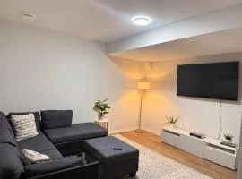 The Seton Nook - 1BR Suite Near Seton Health Campus, Cineplex and YMCA