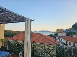 La Terrazza sul Golfo dei Poeti con vista mare