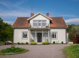 Råshults Gård, farm stay in Vimmerby