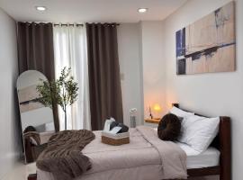 1BR with Pool at One Pontefino Tower, Batangas City, hotelli Batangasissa