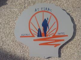 Albergue As Eiras, hotel v destinácii Lires