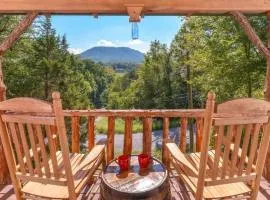 Sweet Annie - Mountain Views, Pool Table, Arcades + Outdoor Hot Tub