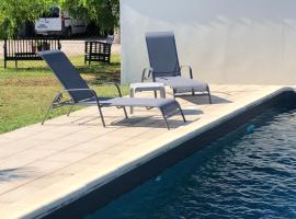 Le Grillage a Poules, hotel com spa em Gensac-la-Pallue