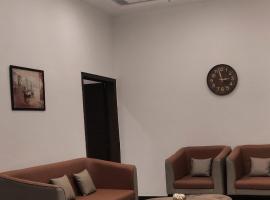 Luxury Apartment Cozy & Peace-full View, hotel in Murree