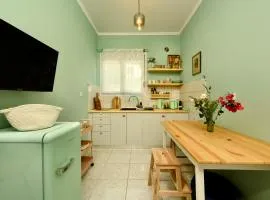 Zoe City Home