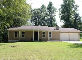 Ranch Home near Lake Spivey