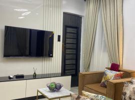 Smart 1 bedroom apartment Yaba, hotel v destinaci Lagos