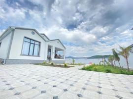 Qoşa villa, hotel v destinaci Vǝndam