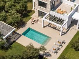 Oceanids Luxury Villas, By ThinkVilla