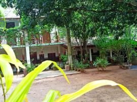 Prasanna Hotel and Rest, hotel a Habarana