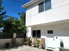Newly built three bedroom close to Rodeo Drive Hollywood Downtown and Beaches Close to attractions