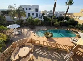 Turre Villa - 3 bedroom - sleeps 8 - R130