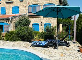 Stone villa in Fruška gora, ξενοδοχείο σε Irig