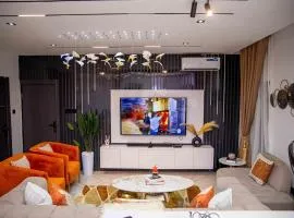 WhitneyW Luxury Apartments