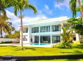 Agandau House