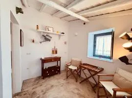 Casinha do Largo - Casas da Amieira