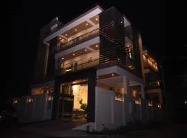 RROOMS Hotel Riddhi Grand