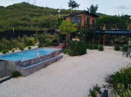 Pampagrass View, villa in Santa Isabel