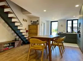 Modern House with Patio and BBQ