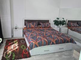 Ram, luxury tent in Piteşti