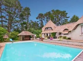 Piscine chauffée, Grand jardin, maison pour 8
