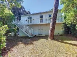 Apartment Domaine des Fées by Interhome