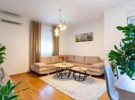City Spot Apartment
