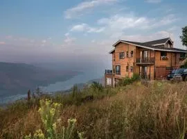 SaffronStays Cowboy Castle