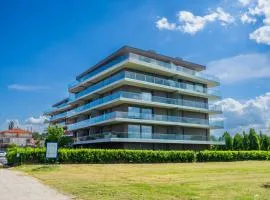 MyFlat Coral Estrellita Apartment