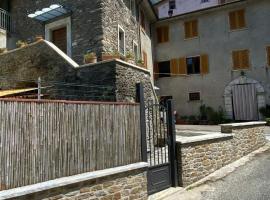 Casetta sotto il Monte Forato, ξενοδοχείο σε Stazzema