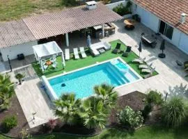 La maison du bonheur entre amis ou en famille