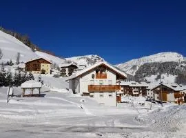 Apartments Alpenroyal Arabba - Check-in at Garni Royal