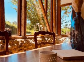 Les Volets Bleus, hotel di Cormont